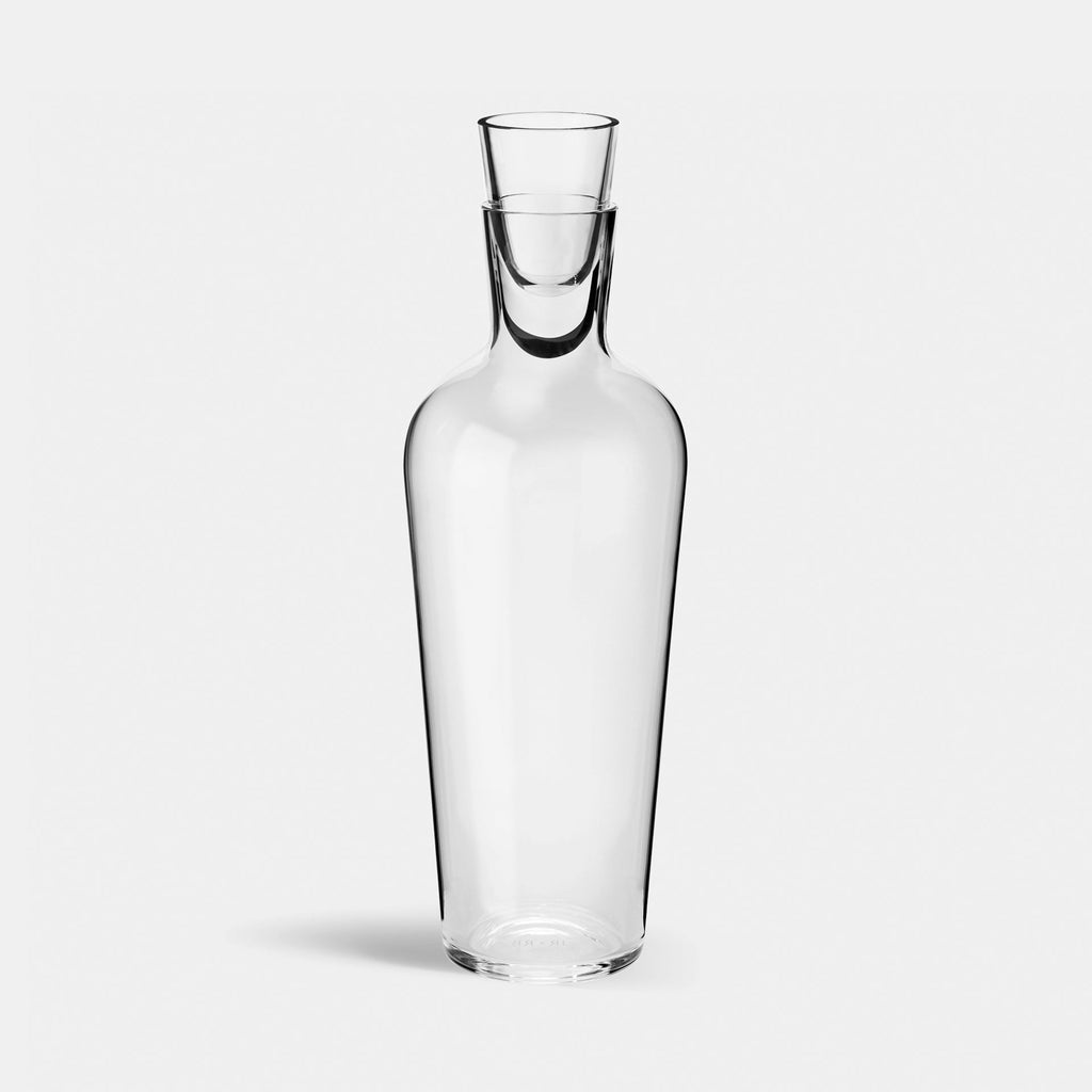 The Mature Wine Decanter